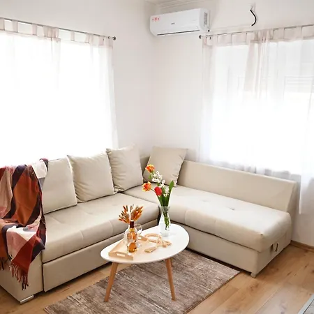 Andrija Apartament *