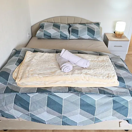 Apartment Andrija Bileca